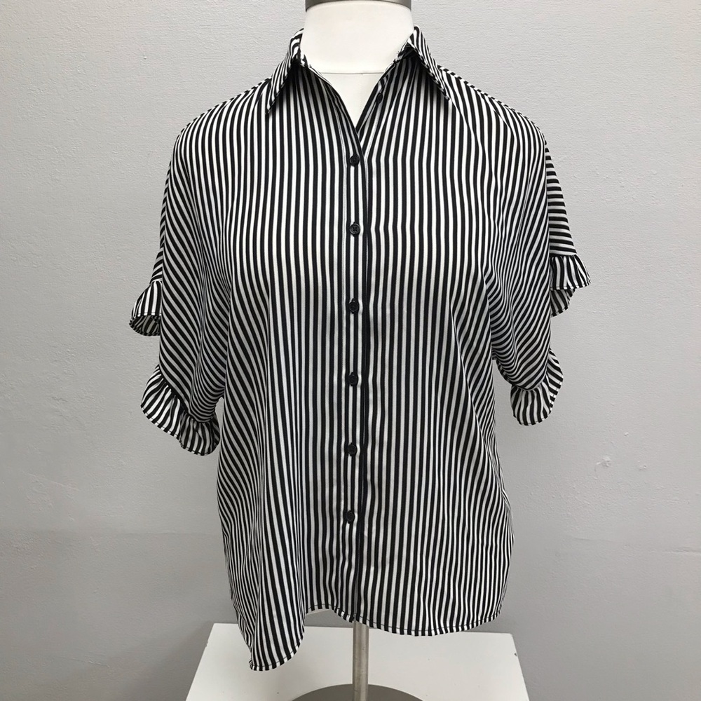 Michael Kors Oversized Black and White Striped Button-Up Blouse - Size Medium